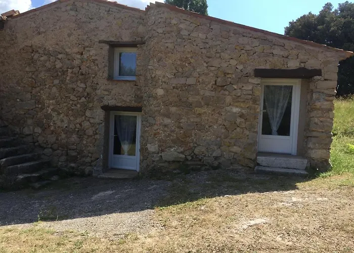 Gites De Fontroussiere